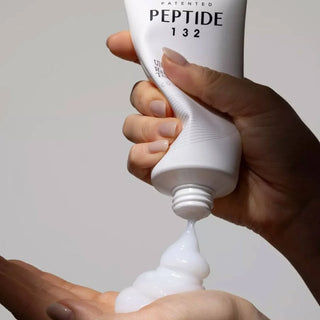 COSRX PEPTIDE-132 Hair Bonding Treatment — texture