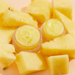 Exfoliant pour les lèvres au sucre et à l'ananas